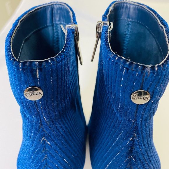 Circus by Sam Edelman Connelly Corduroy Suede Bootie, Women's Size 6 M, Navy - Picture 6 of 9